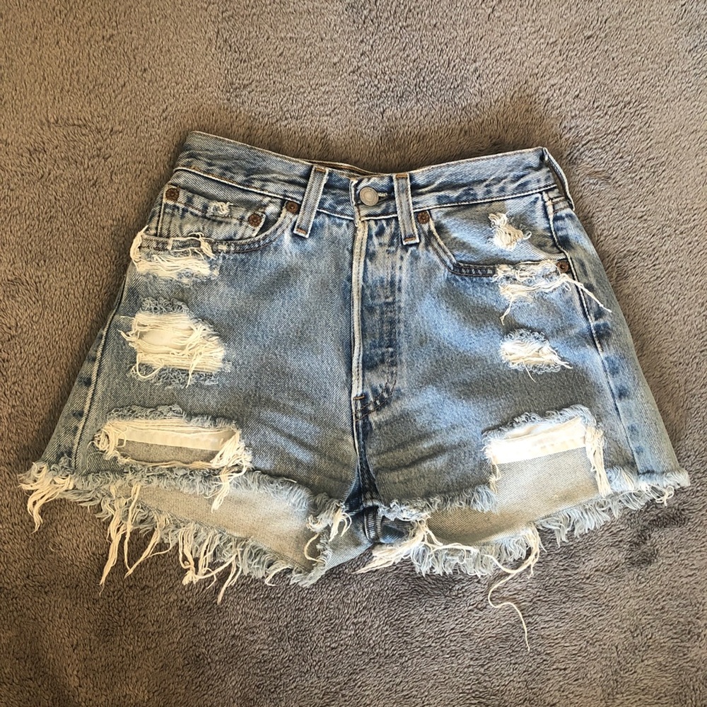 Vintage Levi 501 button fly shorts